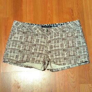 VOLCOM size 9 Juniors short shorts abstract design front back pockets
